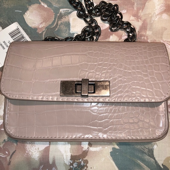 Steve Madden Handbags - STEVE MADDEN Chain Belt Purse-Size M/L